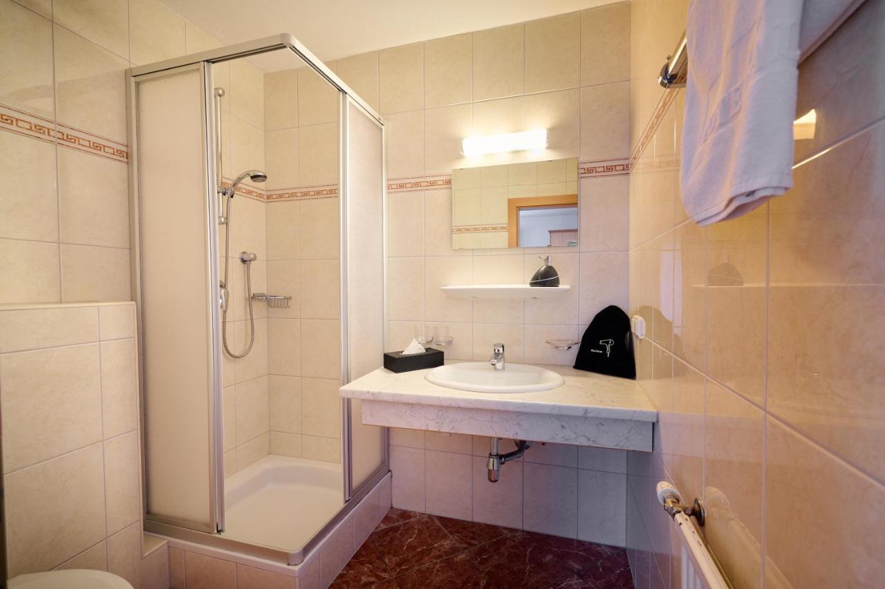 Alpendorf Hotel Stern Sankt Johann im Pongau Zewnętrze zdjęcie