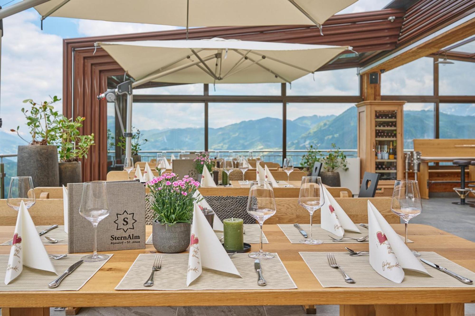 Alpendorf Hotel Stern Sankt Johann im Pongau Zewnętrze zdjęcie